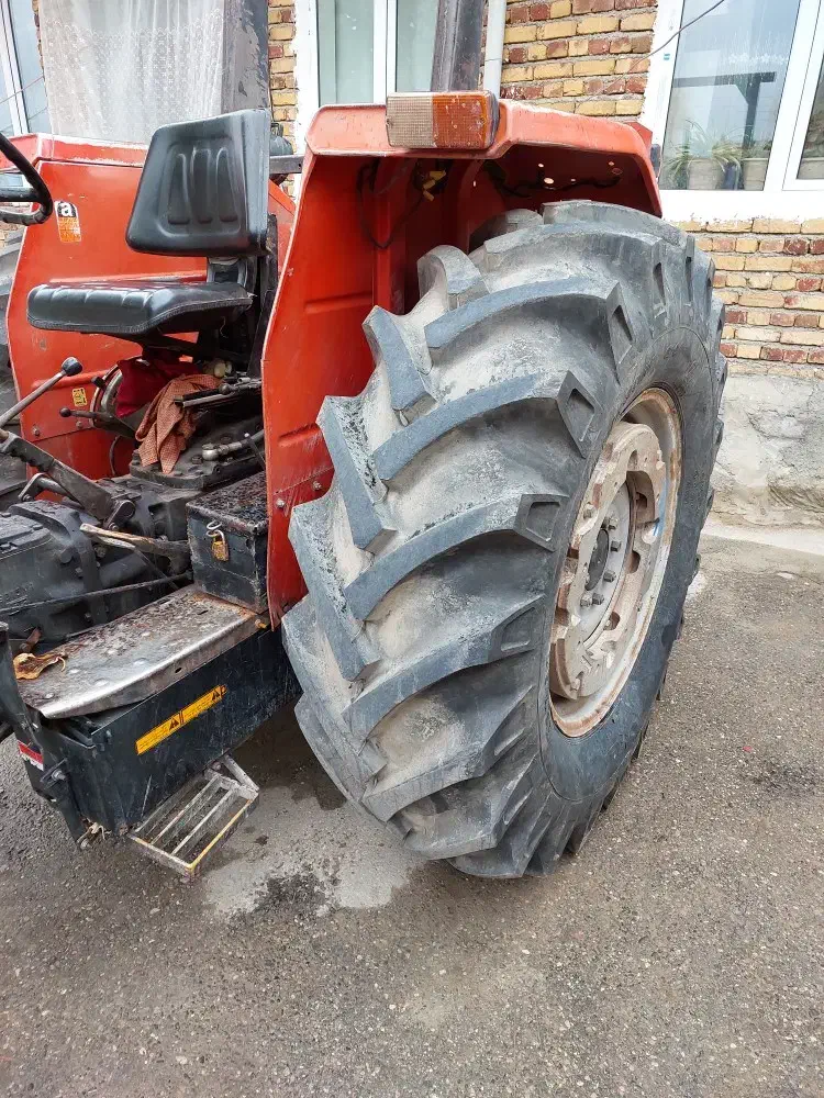 تراکتورفرگوسن۲۸۵|خودرو سنگین|نوشین شهر, |دیوار