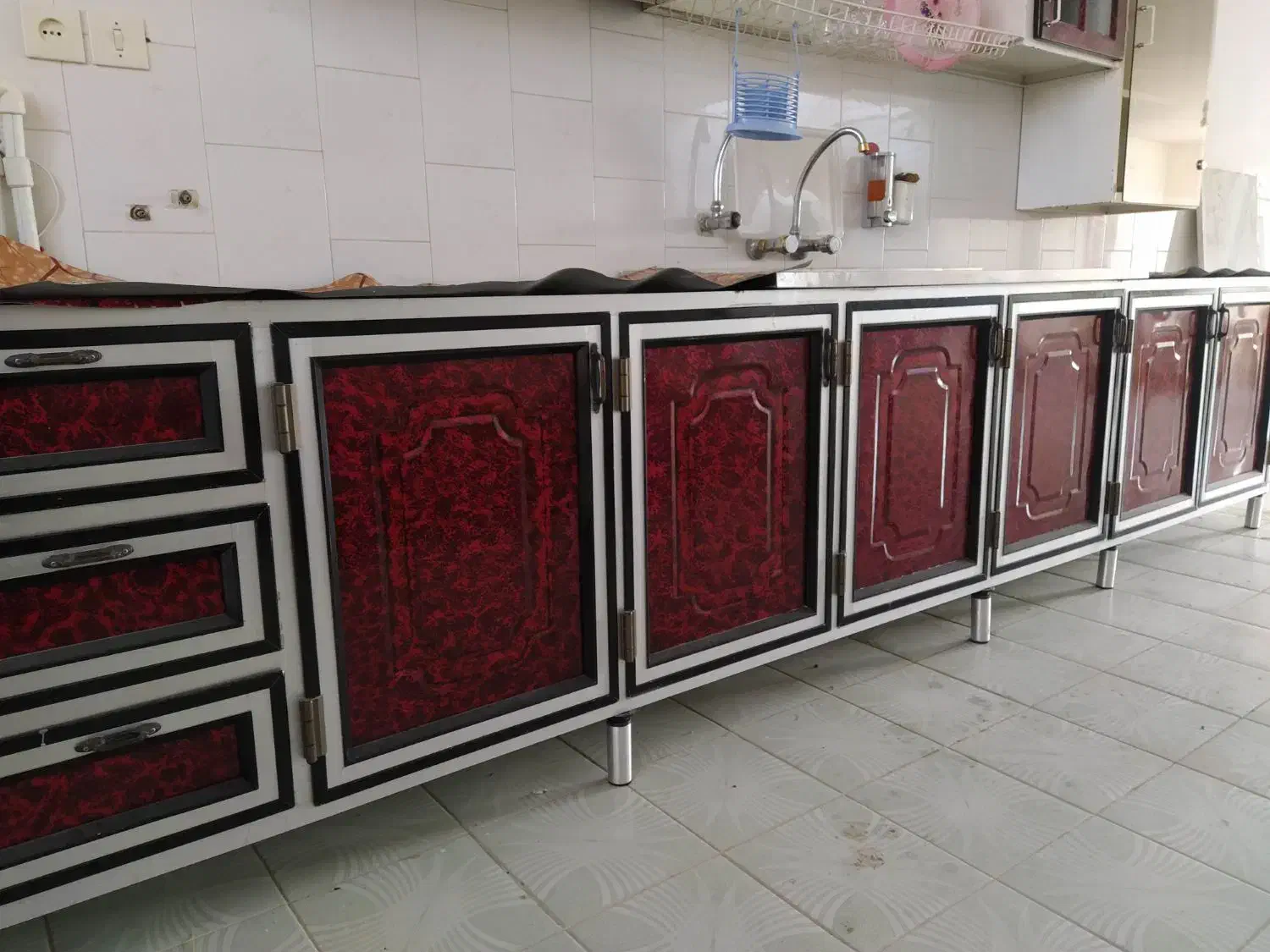 کابینت آلومینیومی آشپزخانه سینک شیر آلات درب چوبی|مصالح و تجهیزات ساختمان|خمینی‌شهر, |دیوار