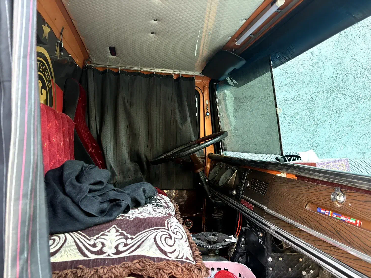 خاور808 مسقف مدل 82|خودرو سنگین|مهریز, |دیوار