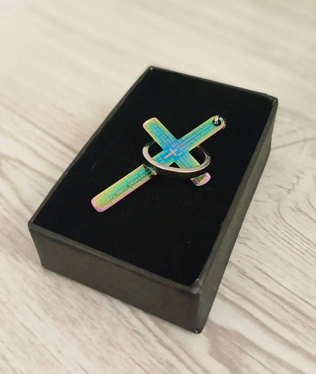 پلاک‌گردنبندصلیب هولوگرامی استیل نو‌نو خاص و کمیاب|بدلیجات|زنجان, |دیوار