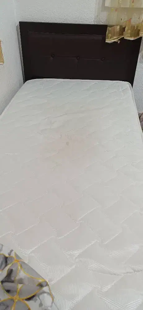 تخت خواب یکنفره|تخت و سرویس خواب|بندر انزلی, انقلاب|دیوار