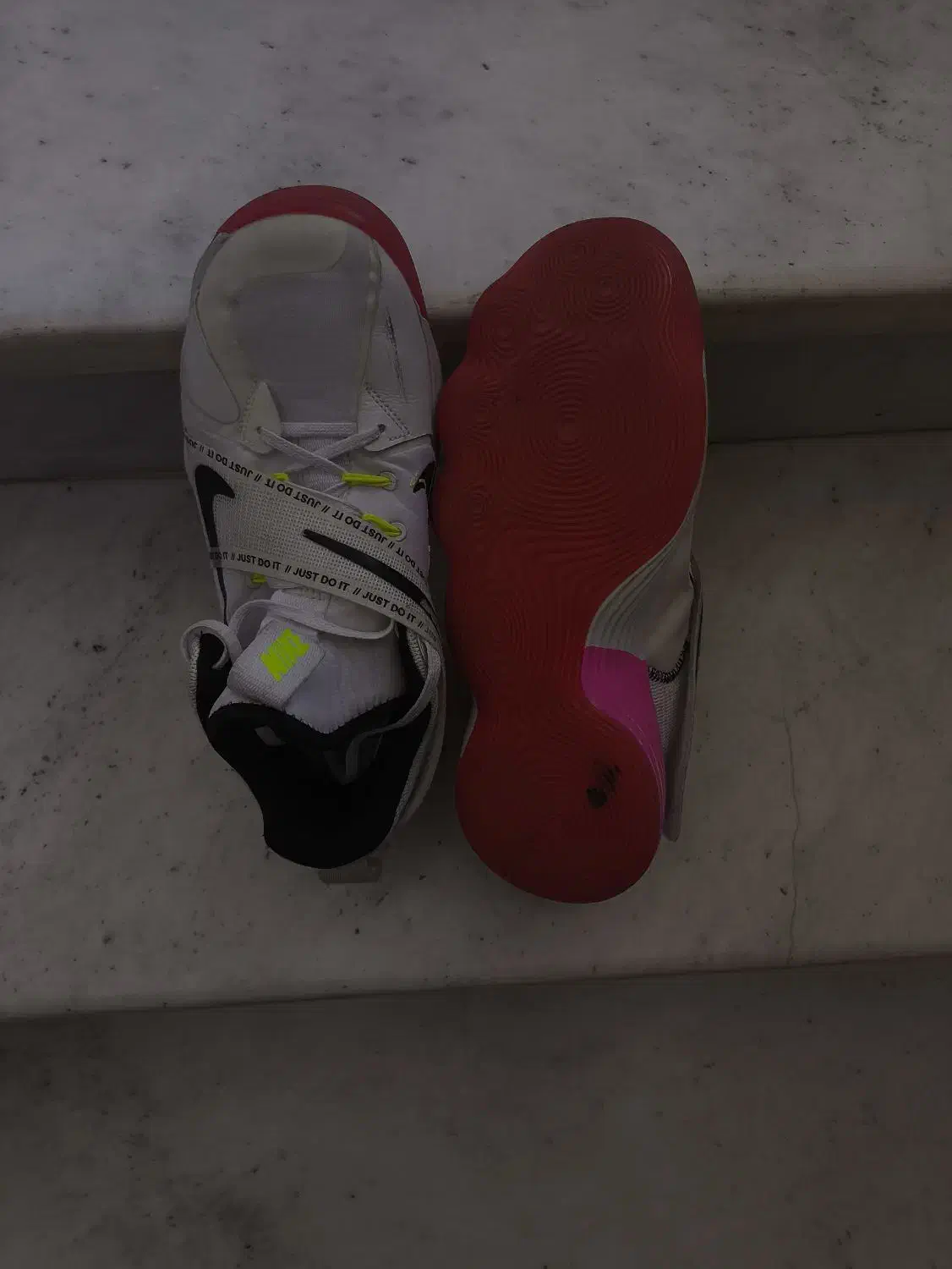 کفش والیبال کیفیت مستر نایکی|کیف، کفش، کمربند|آق قلا, |دیوار