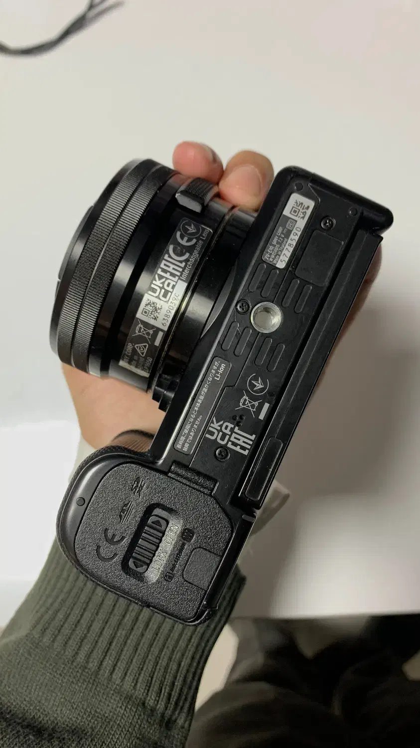 دوربین zve10 سونی|دوربین عکاسی و فیلم‌برداری|بیرجند, |دیوار