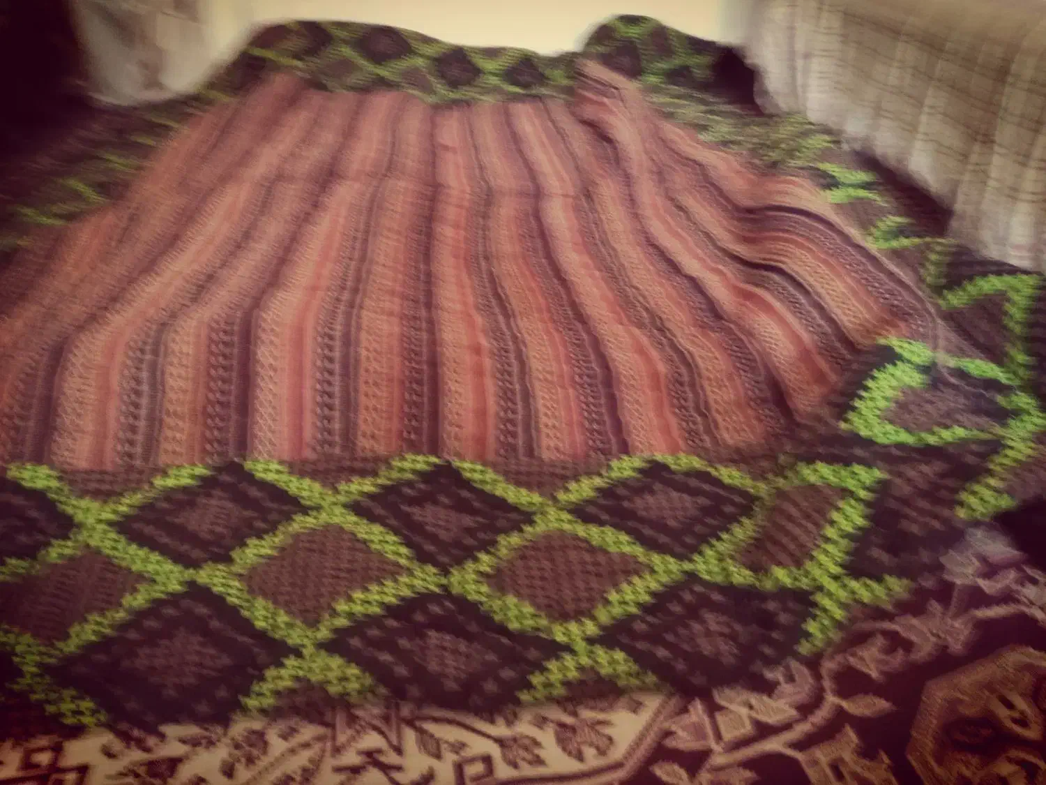 لحاف کرسی|رختخواب، بالش، پتو|گرگان, |دیوار