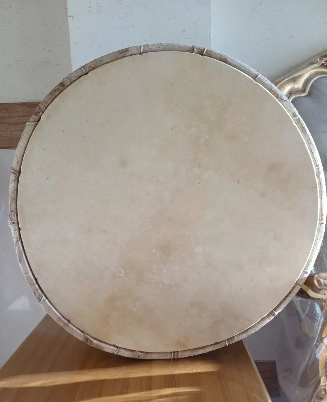 دهل|سازهای سنتی|اصفهان, ارزنان|دیوار