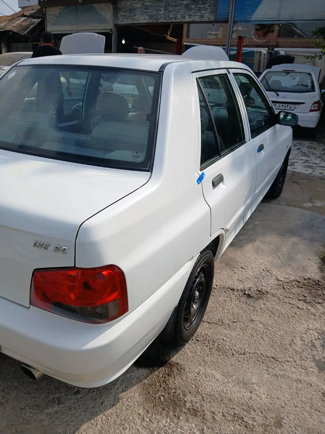 132مدل 95|خودرو سواری و وانت|صومعهسرا, |دیوار