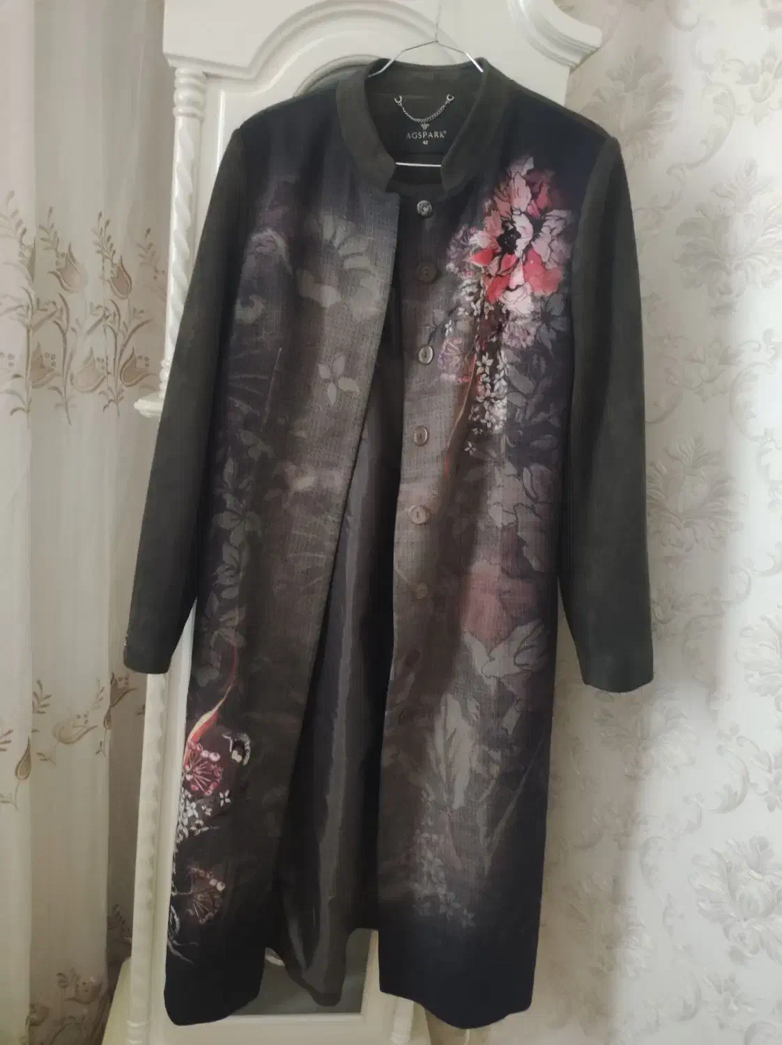 بارانی مخمل ترک نو فقط یک بار پوشیده شده|لباس|اردبیل, |دیوار