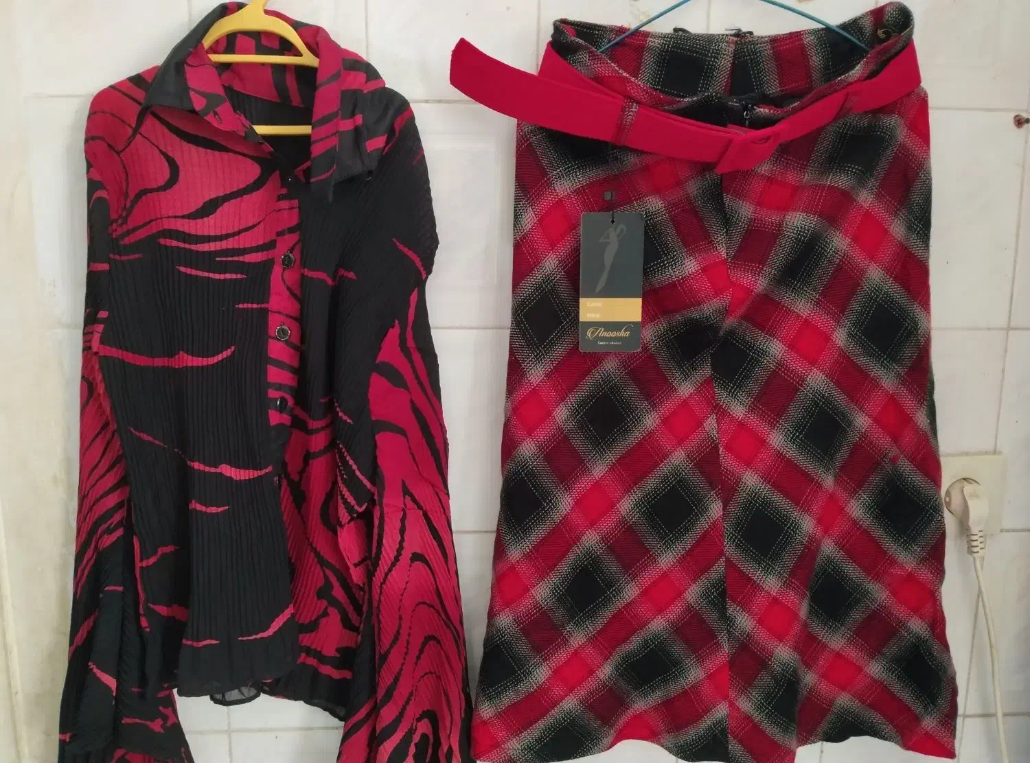 لباس|لباس|تربت جام, شهید غلام زاده|دیوار