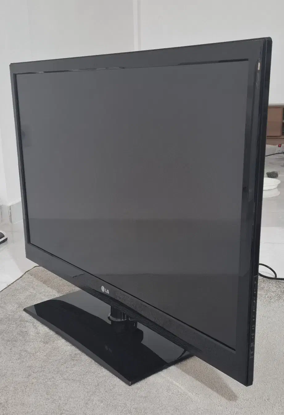 تلویزیون ال جی ۴۲ (LED)|تلویزیون و پروژکتور|اسلامآباد غرب, |دیوار