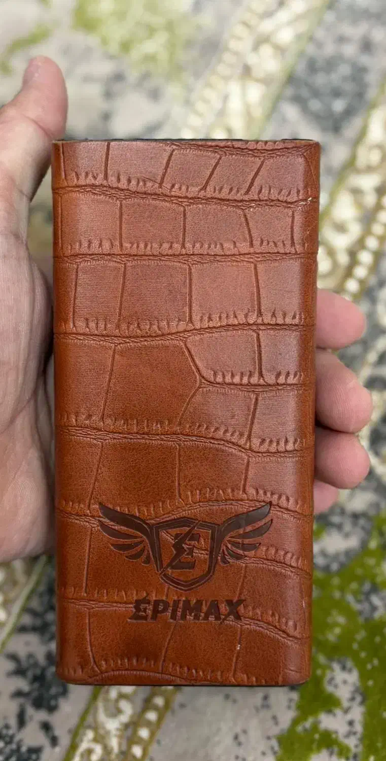 پاور بانک 20800 اپیمکس چرمی|لوازم جانبی موبایل و تبلت|بندرعباس, |دیوار