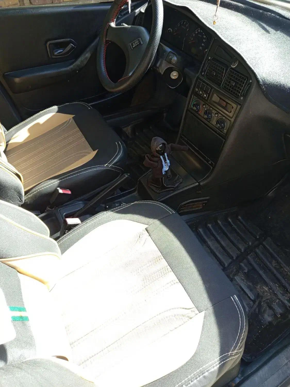 پژو۴۰۵ مدل۸۸|خودرو سواری و وانت|دهگلان, |دیوار