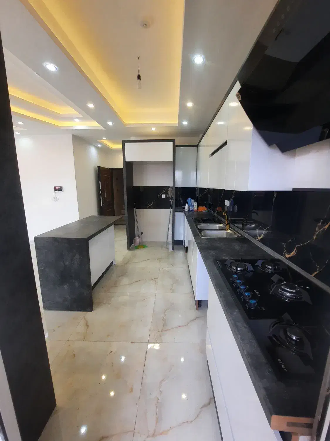 واحد اپارتمان سند دار لوکس در پیام نور|فروش آپارتمان|رشت, باهنر|دیوار