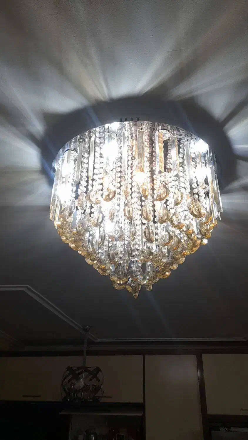 لوستر کریستال در حد نو|لوستر و چراغ آویز|بابل, |دیوار