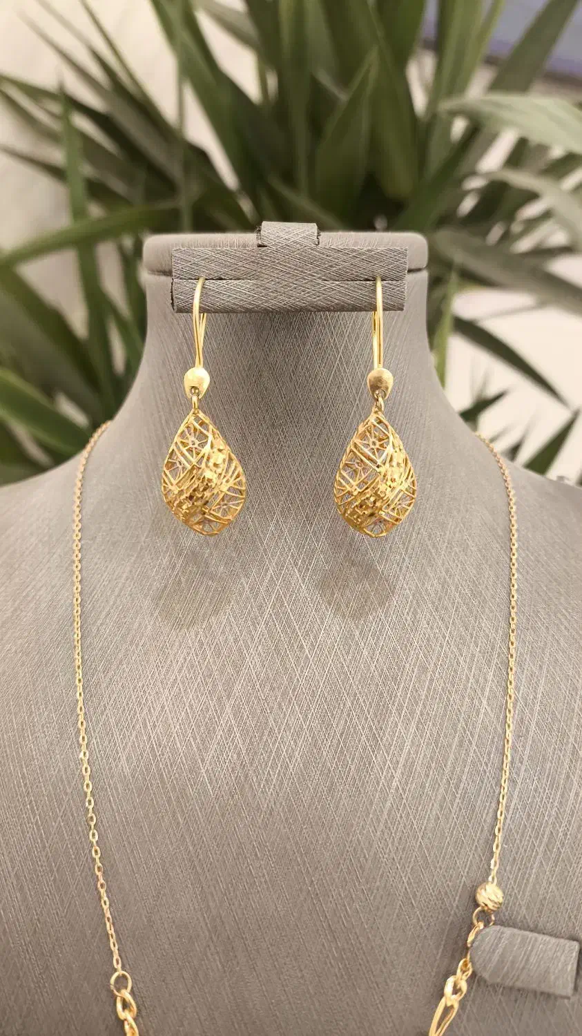 فروش انواع گوشواره درحد نو|جواهرات|مشهد, انقلاب|دیوار