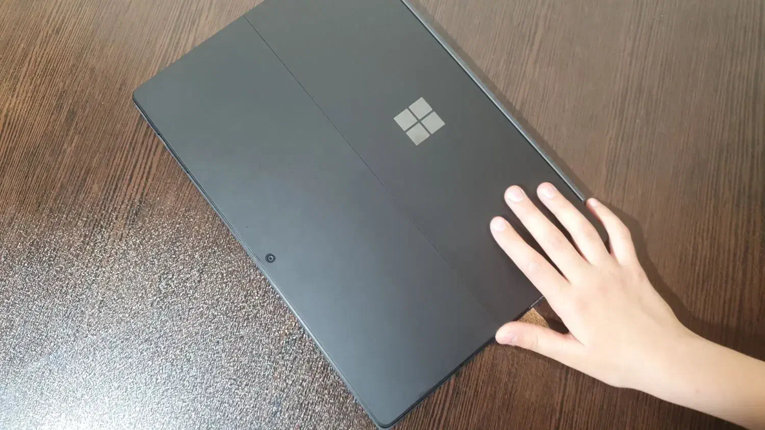 سرفیس پرو ۷ مشکی نسل ۱۰ .واقعا با کیفیت|رایانه همراه|بروجرد, |دیوار