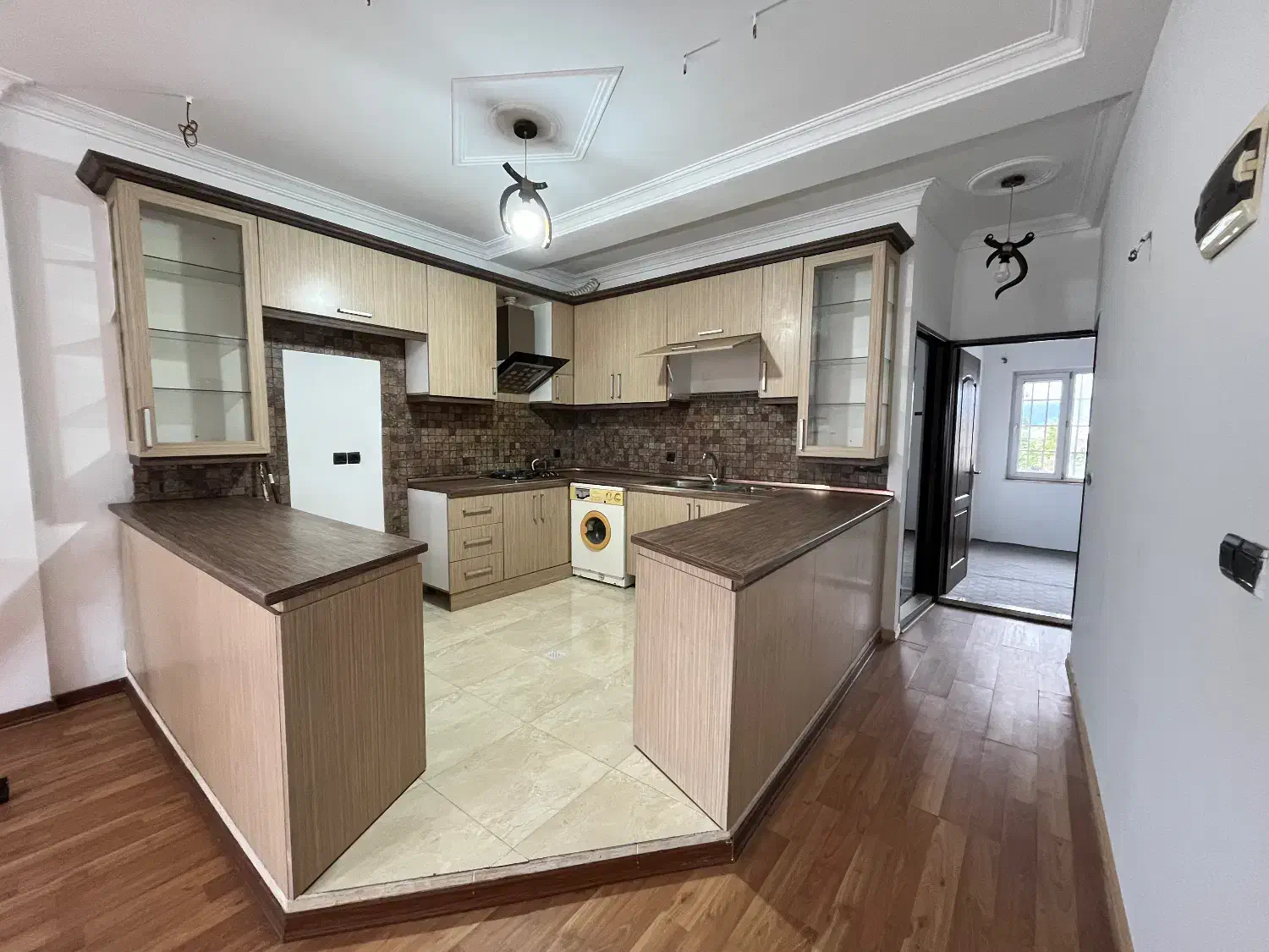 اجاره واحد۸۰ متری ۲ خوابه ویو کوه و دریا عباس آباد|اجارهٔ آپارتمان|عباسآباد, |دیوار