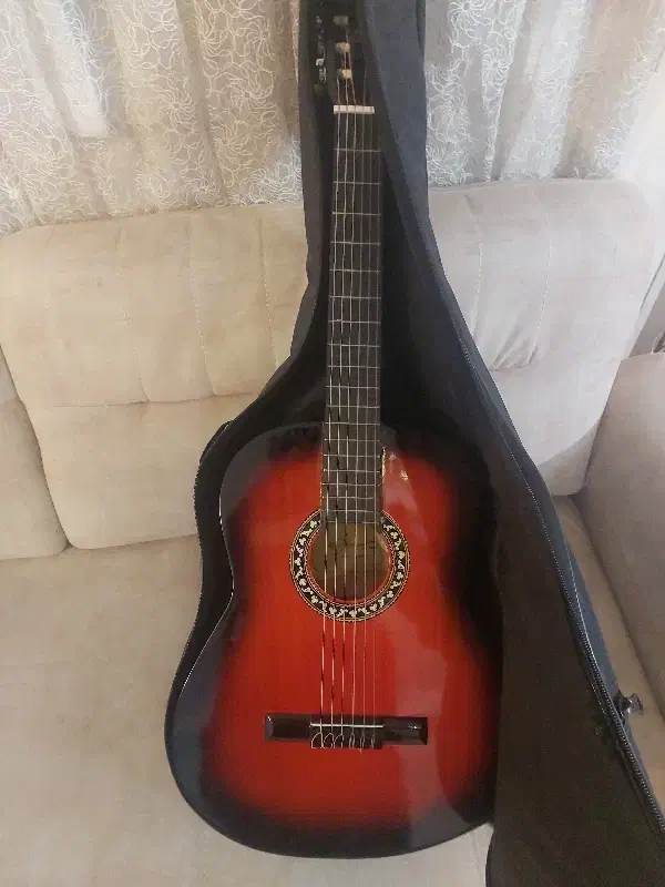 گیتار دیاموند|گیتار، بیس، امپلیفایر|مشهد, الهیه|دیوار