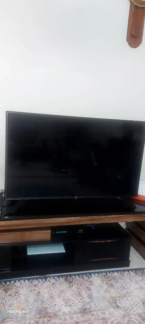 تلوزیون ال جی ۴۹ smart|تلویزیون و پروژکتور|شیراز, کلاهدوز|دیوار