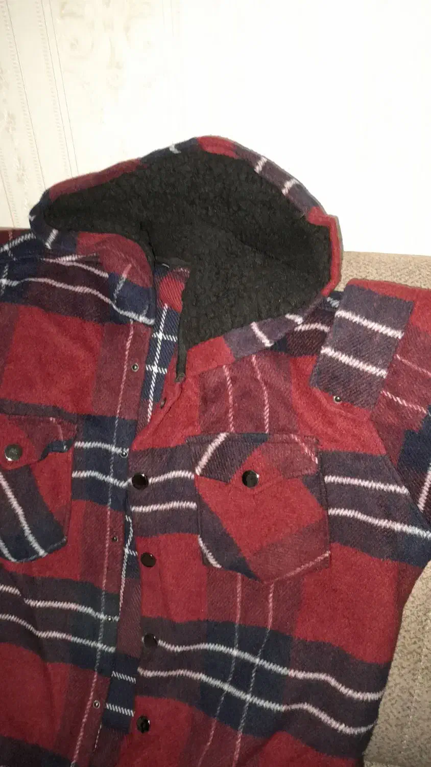 لباس در حد نو|لباس|رباط‌کریم, نصیرشهر|دیوار