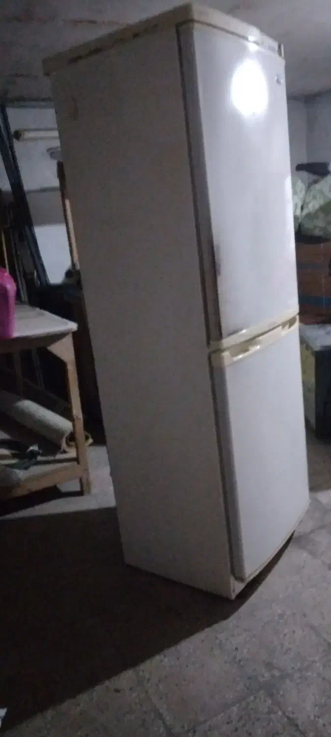 یخچال فریزر یخساران سالم|یخچال و فریزر|تهران, بیسیم|دیوار