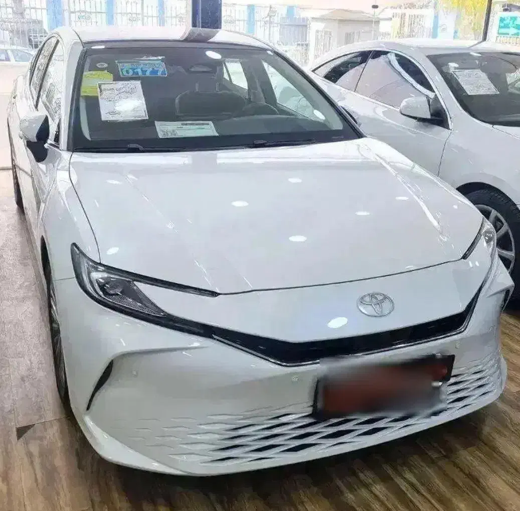 تویوتا کمری ۲۰۲۵  بنزینی، فول،  صفر خشک|خودرو سواری و وانت|اصفهان, بهار آزادی|دیوار