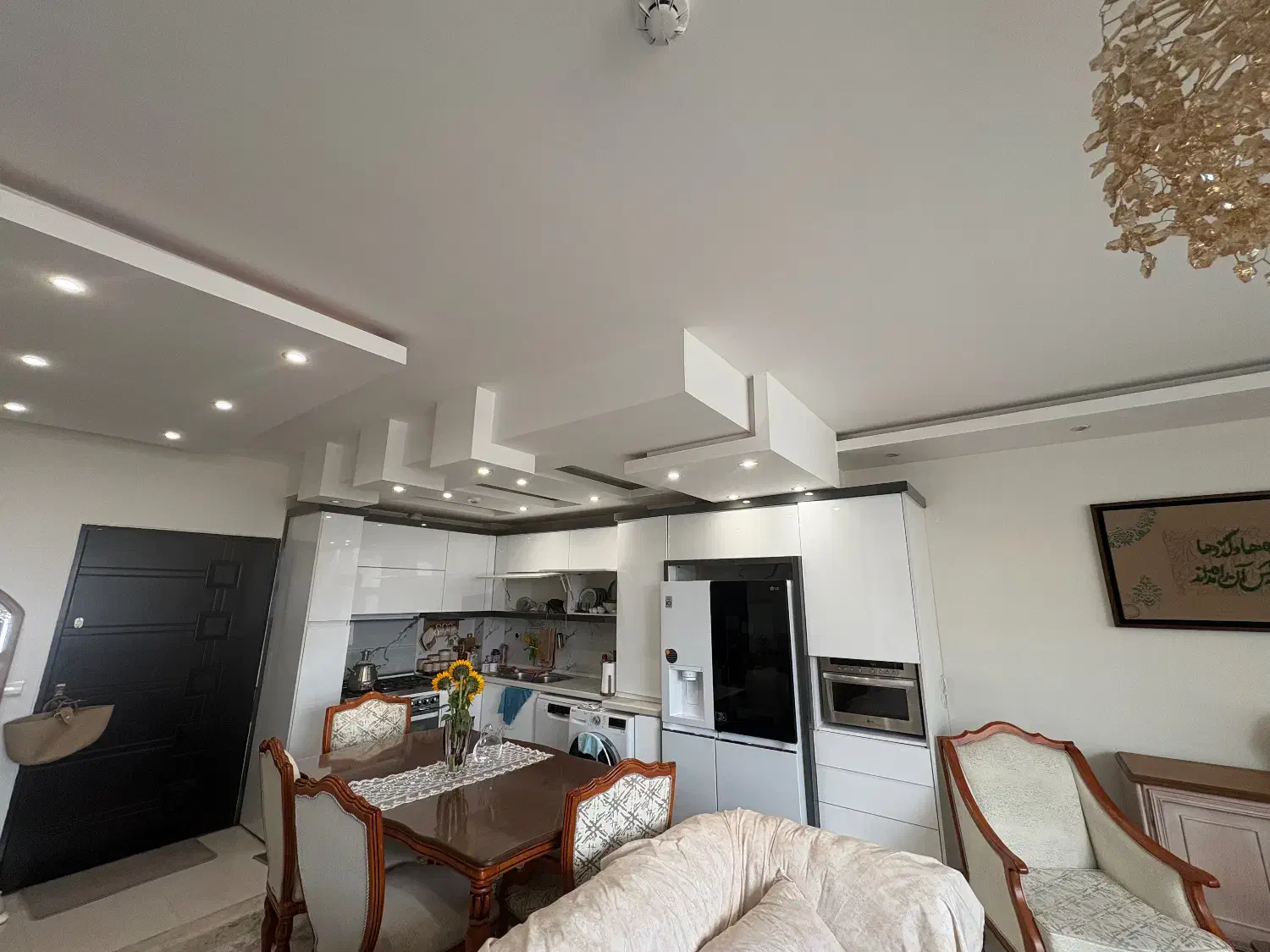 آپارتمان ۹۰ متری دوخواب تمیز براتوبان خرازی|فروش آپارتمان|اصفهان, آفاران|دیوار