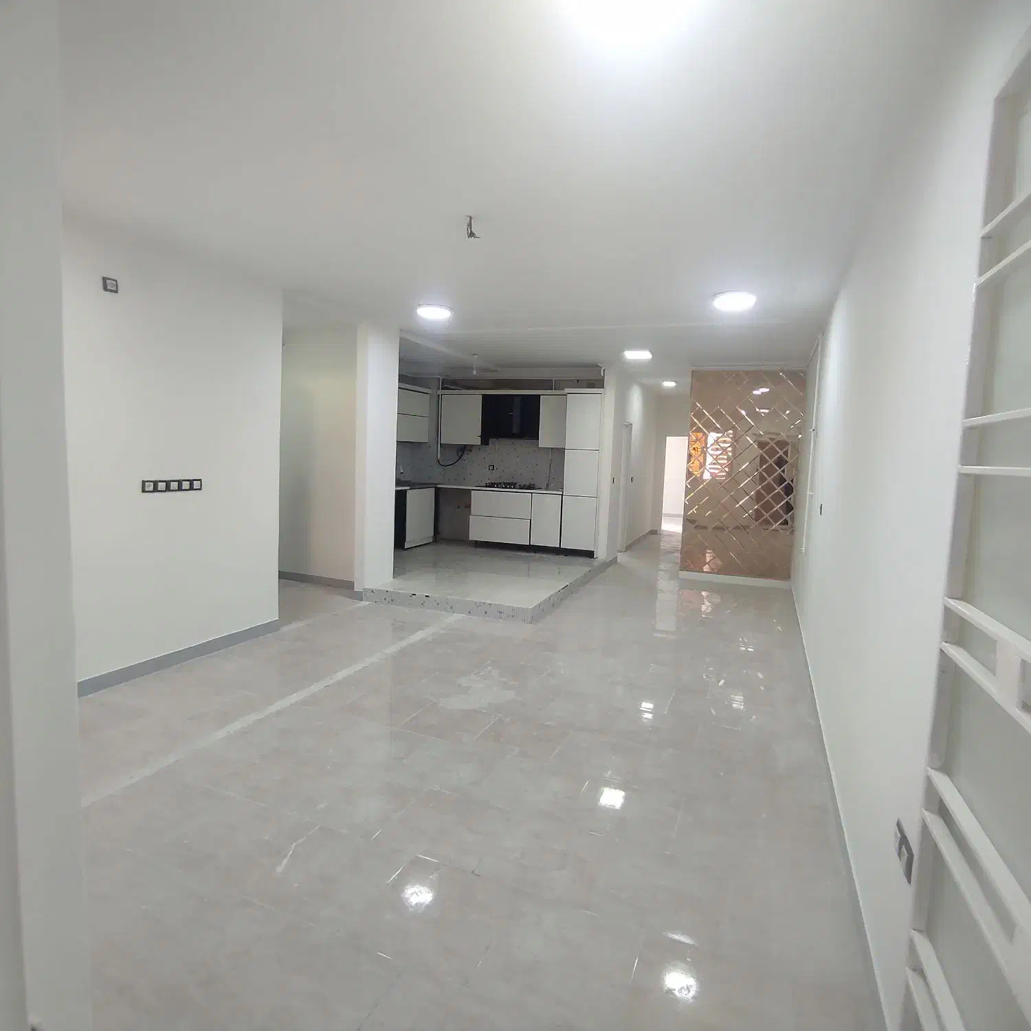 فروش آپارتمان ط ۱/ املاک اکسین/جدبابایی|فروش آپارتمان|دوگنبدان, |دیوار