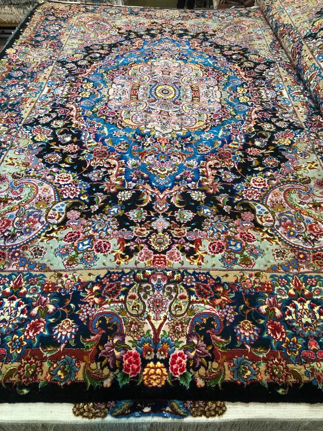 (فرش فرزین)جفت۹متری. سفارشی بافت. نقشه سالاری۲متن|فرش|تبریز, |دیوار