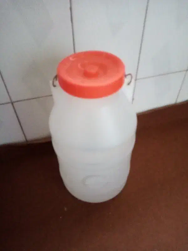 دبه 6 میلویی|ظروف نگهدارنده، پلاستیکی، یک‌بارمصرف|مشهد, بالا خیابان|دیوار