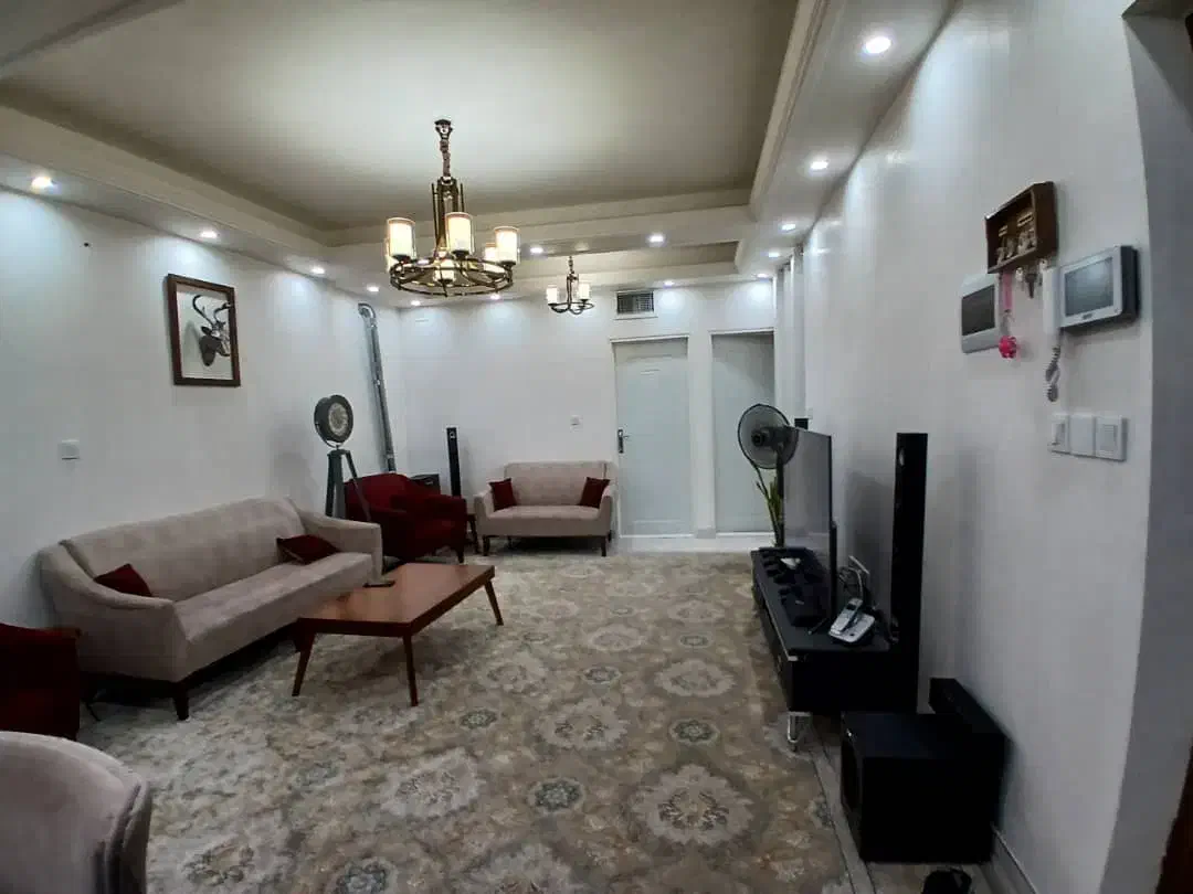 ۵۵متر میدان معلم تمیز و خوش نقشه|فروش آپارتمان|ری, ظهیرآباد|دیوار