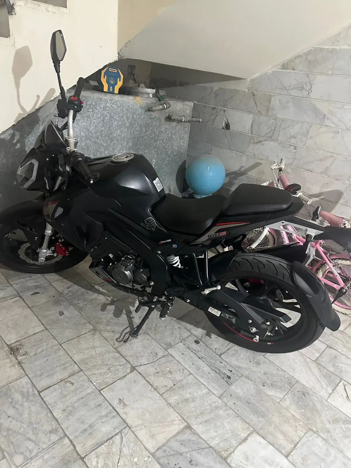 بنلی ۱۸۰ اس|موتورسیکلت|فردیس, شهرک ۱۱۰|دیوار