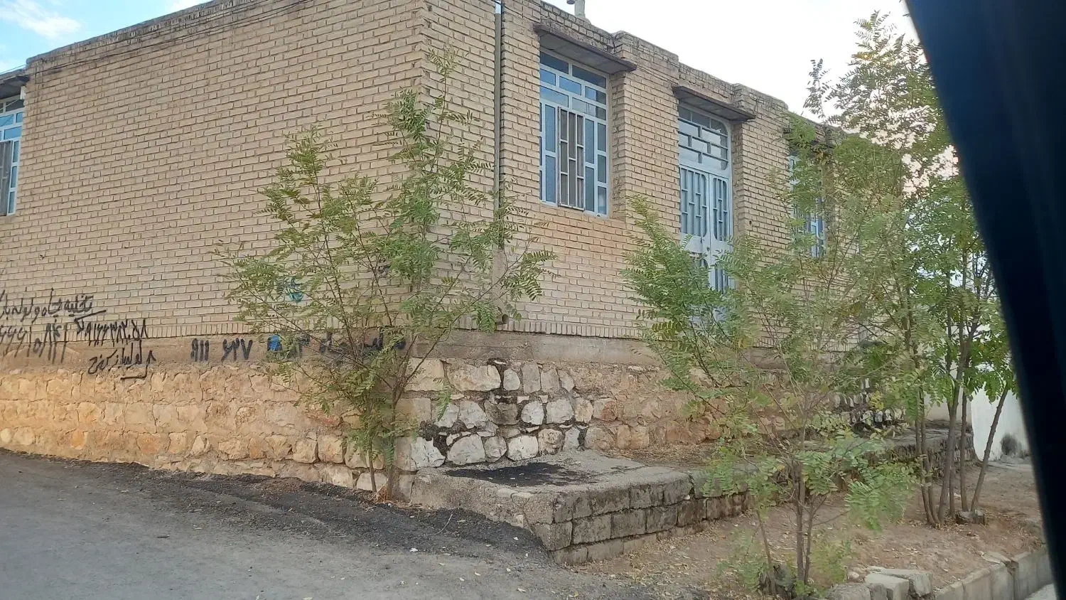 یک باب خانه ویلایی در مرکز ویسیان|فروش خانه و ویلا|ویسیان, |دیوار