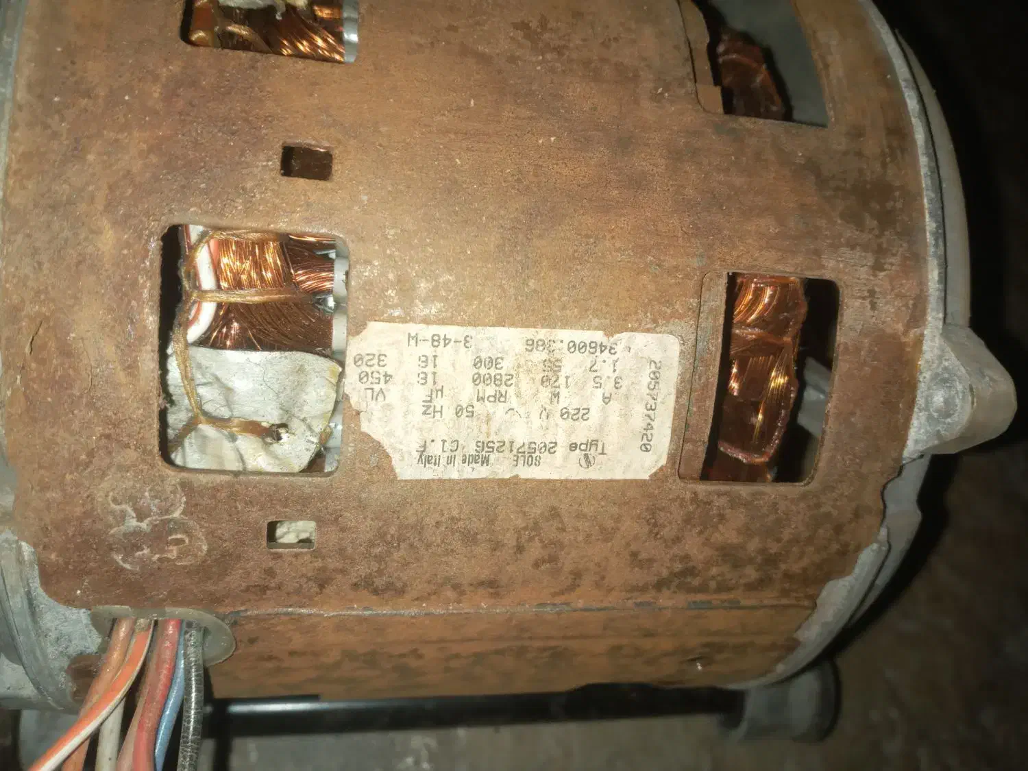 موتورلباسشویی‌ارج|ماشین لباسشویی و خشک‌کن لباس|گنبد کاووس, |دیوار