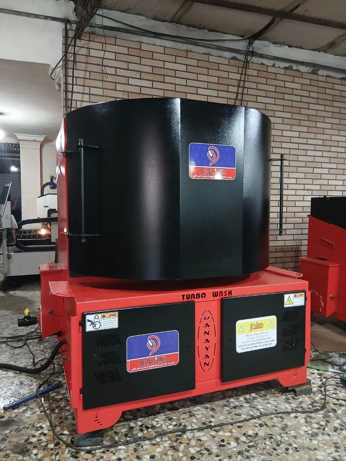 موتورشور قطعه شویی رادیاتورشور کربن زدا|ماشینآلات صنعتی|سمیرم, |دیوار