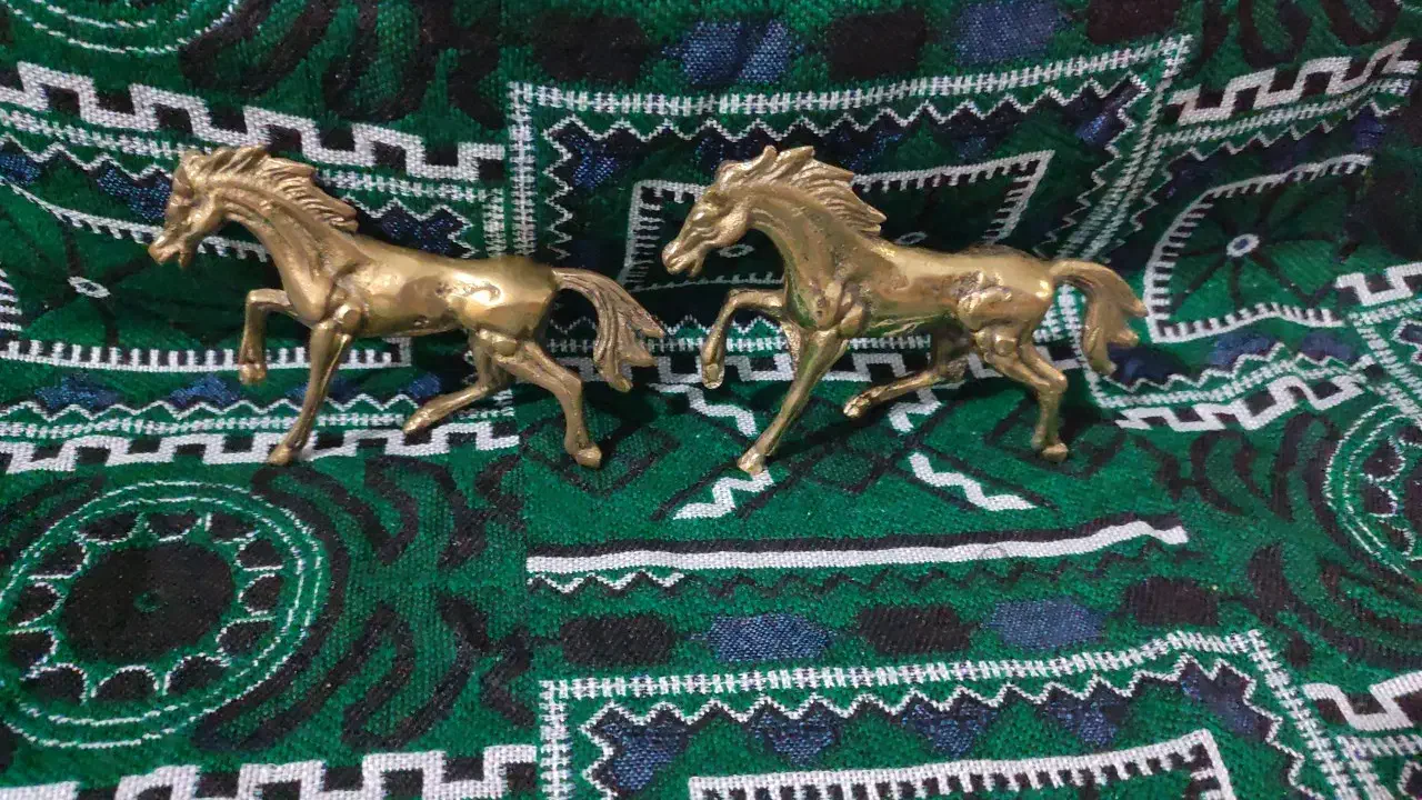 مجسمه برنز برنج|مجسمه، تندیس، ماکت|قرچک, زیبا شهر|دیوار