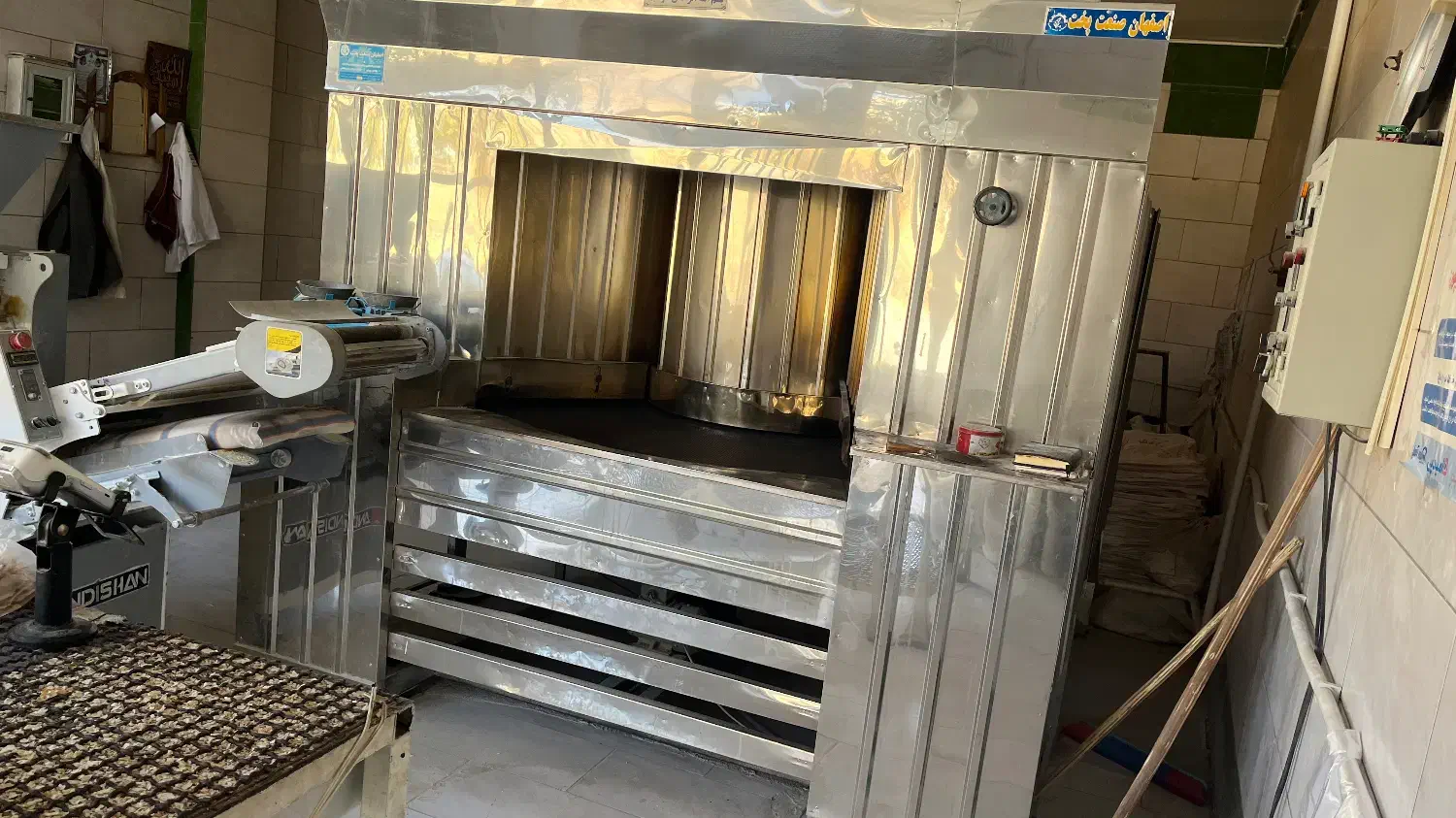 تنور دوار نانوایی|اجاق گاز و لوازم برقی پختوپز|فارسان, |دیوار