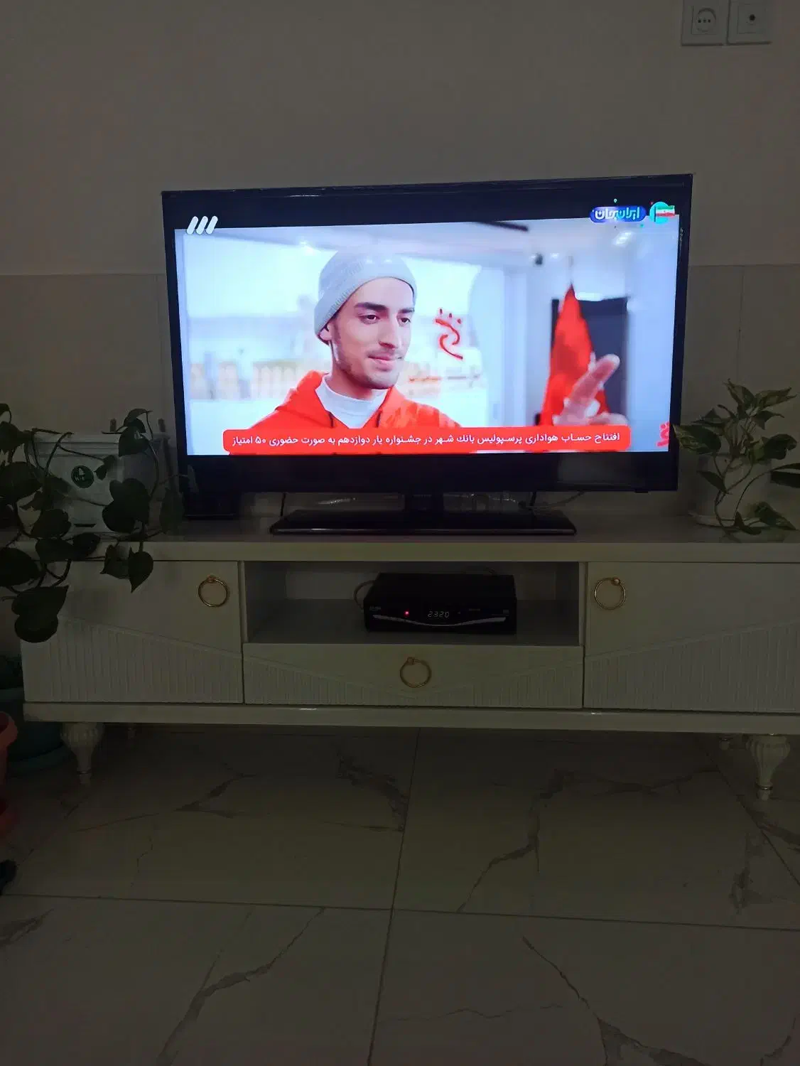 تلویزیون ۴۰سامسونگ|تلویزیون و پروژکتور|سبزوار, میدان بار|دیوار