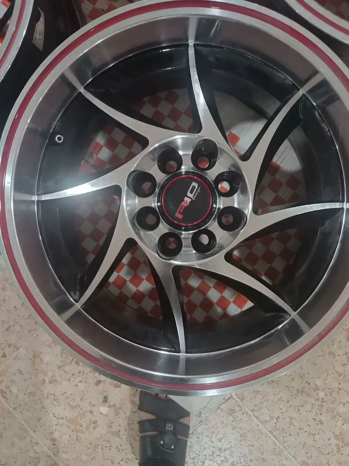 رینگ اسپرت و پروانه فلزی بنز سنگین|قطعات یدکی و لوازم جانبی|شیراز, دشت چنار|دیوار