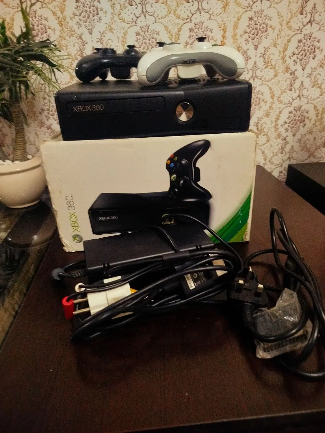 Xbox 360 اسلیم|کنسول، بازی ویدئویی و آنلاین|کرمانشاه, |دیوار