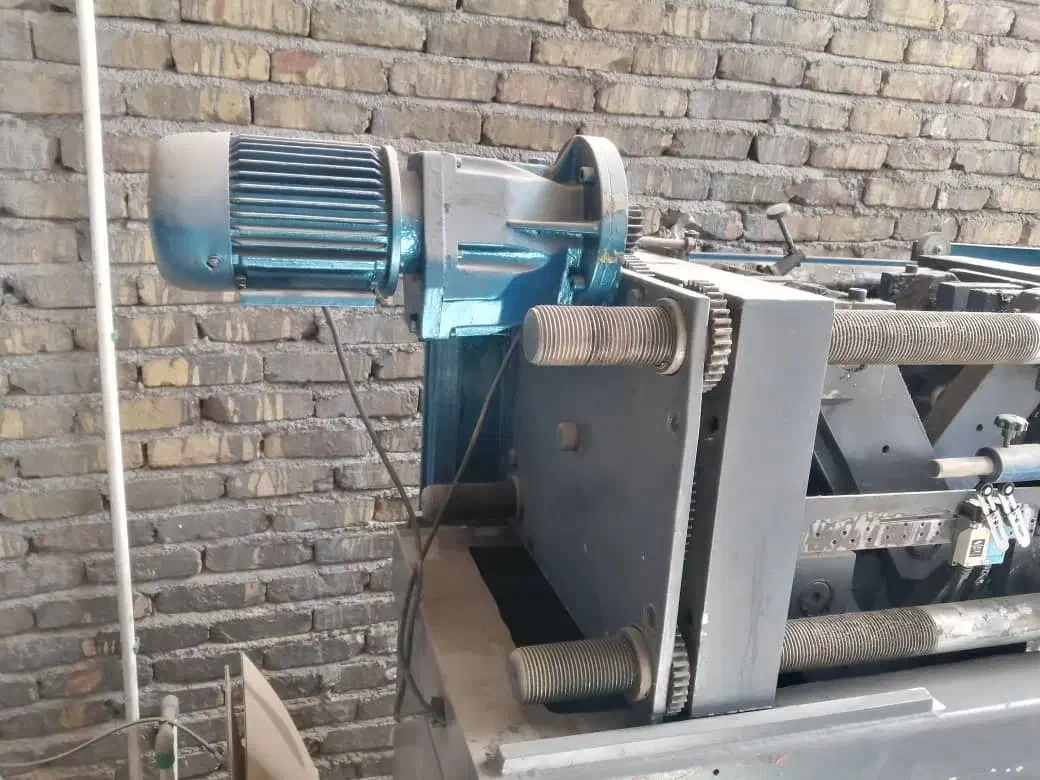 دستگاه تزریق پلاستیک|ماشینآلات صنعتی|کرج, استاندارد|دیوار