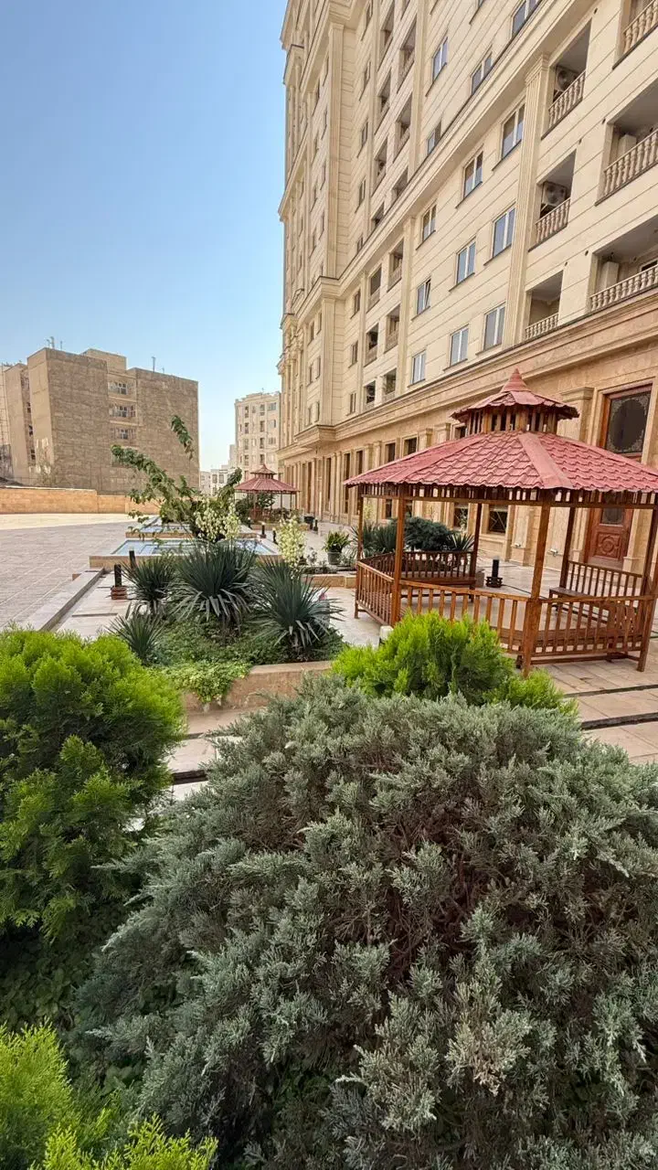 برج برلیان ۱۲۷ متر مشاعات آبی و هتلینگ