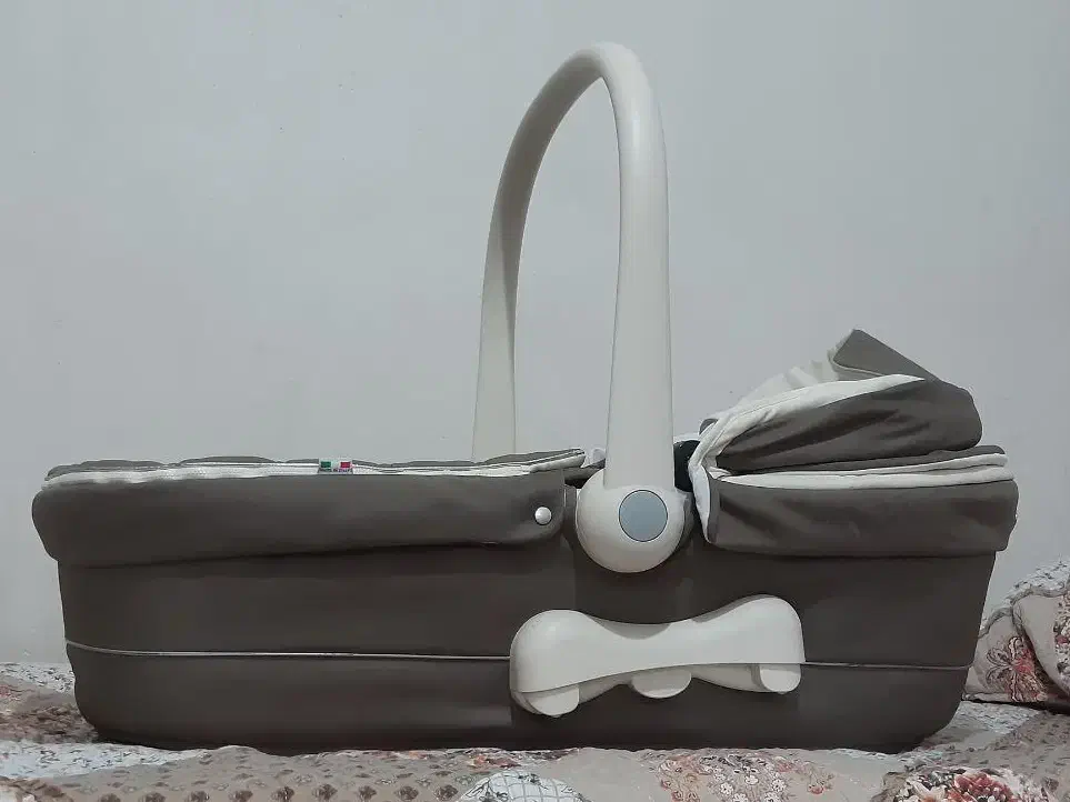 کالسکه کودک|کالسکه و لوازم جانبی|رشت, دیانتی|دیوار