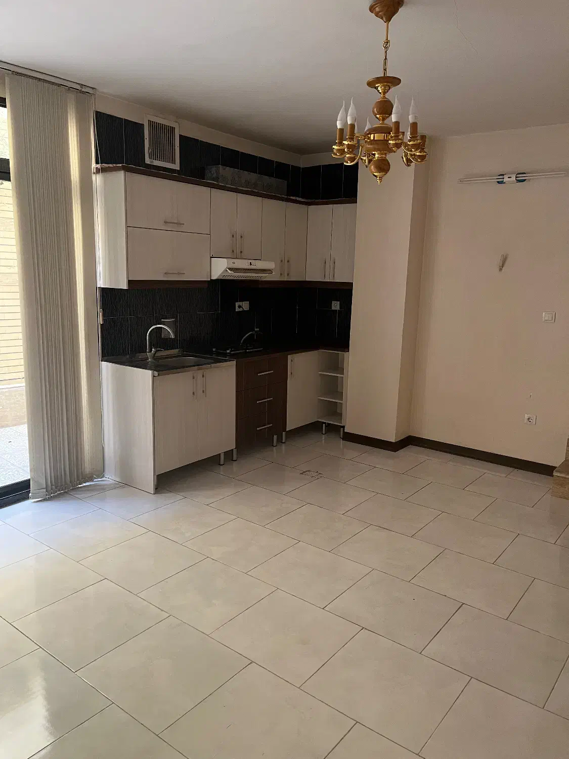 رهن سوییت تمیز و دلباز مخصوص یک نفر،خ کشاورزی|اجارهٔ آپارتمان|اصفهان, کشاورزی|دیوار