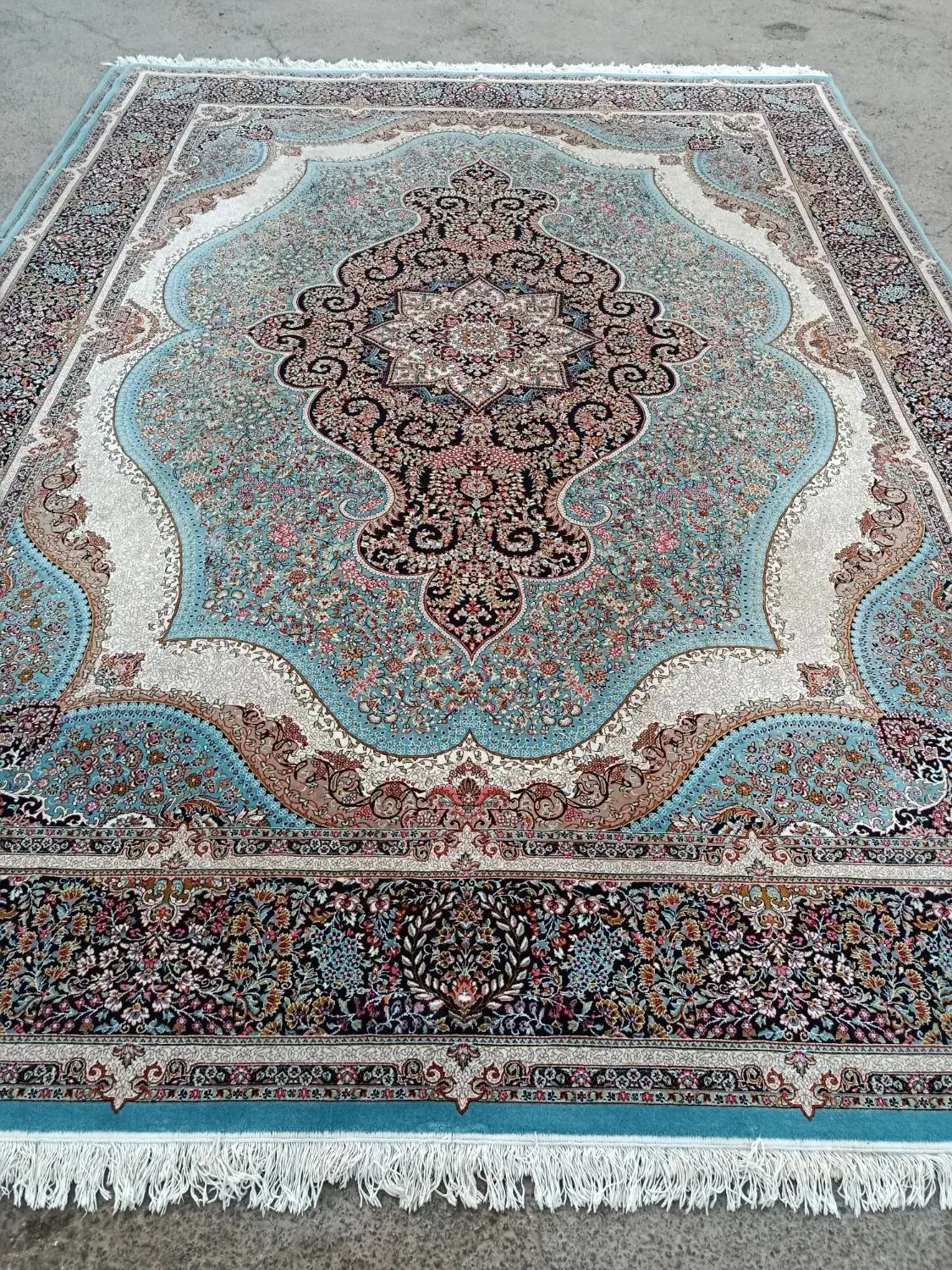 ۱۰ جفت ۱۲ متری در طرح و نقش های مختلف|فرش|مشهد, عامل|دیوار