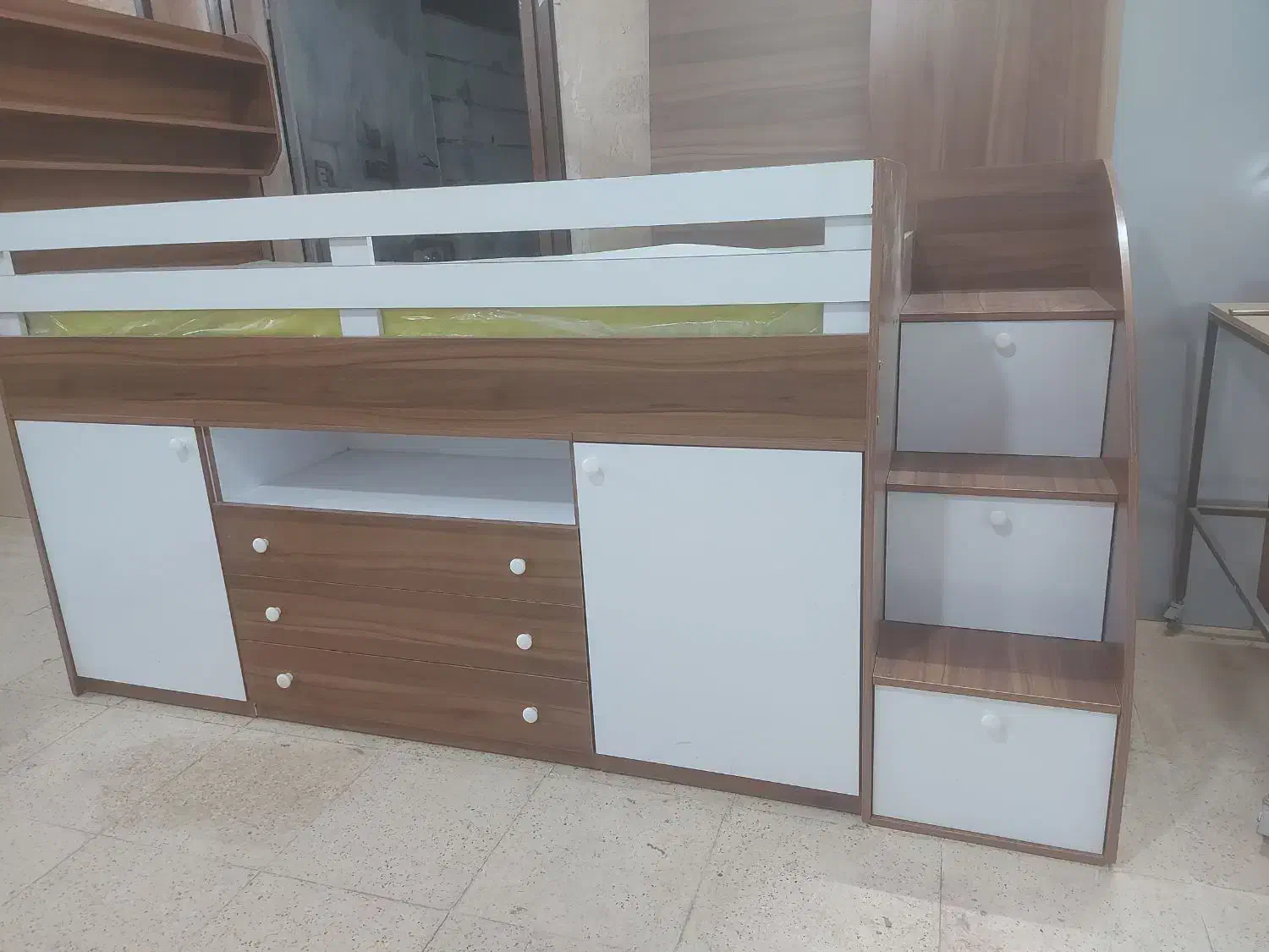 تخت مجموعه دار مدل رویال|تخت و سرویس خواب|برخوار, |دیوار