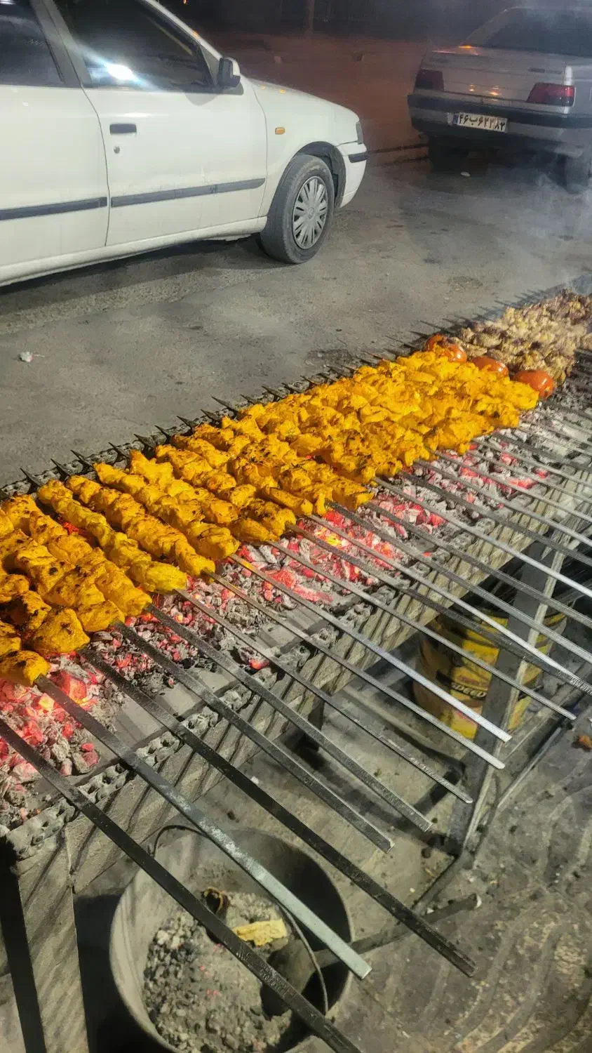 کبابی و پاچینی مصلی|استخدام خدمات فروشگاه و رستوران|نورآباد ممسنی, |دیوار