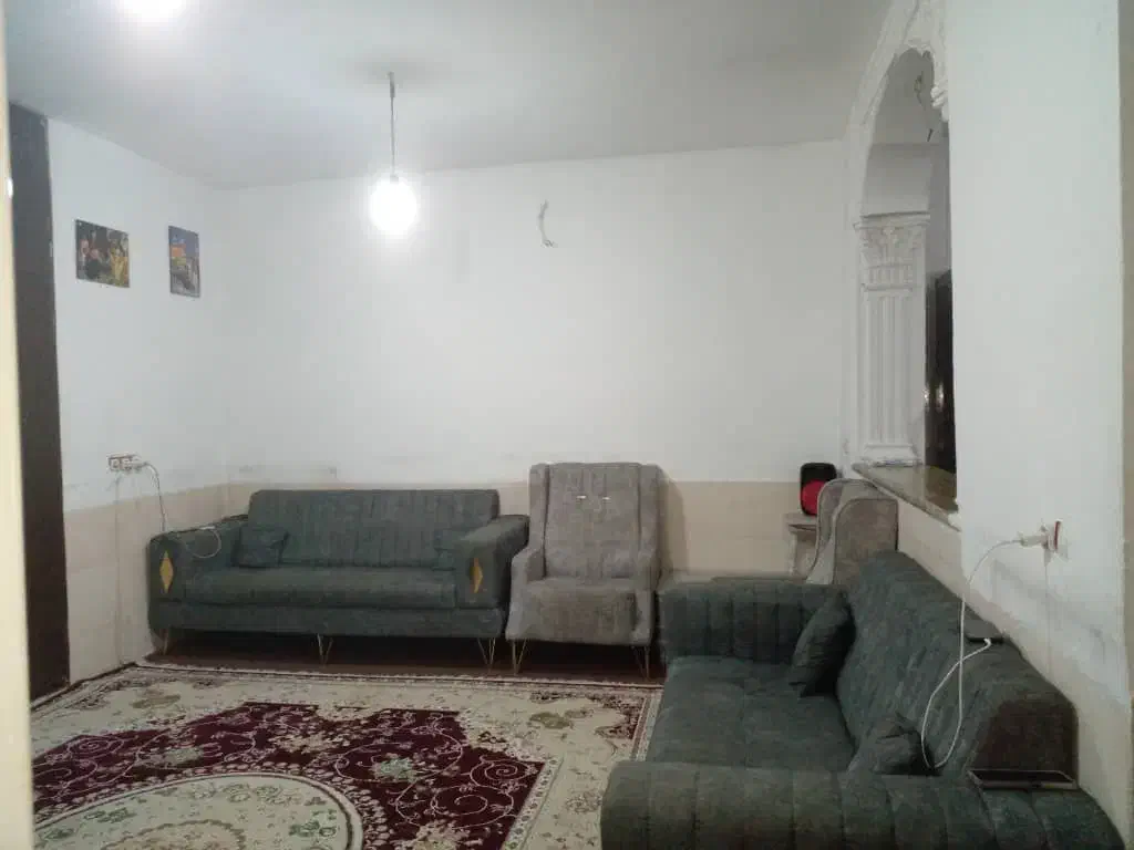 فروش یک واحد  ۸۵ متری ۱ خوابه طبقه ۲ در شریف‌آباد|فروش آپارتمان|شیراز, شریف‌آباد|دیوار