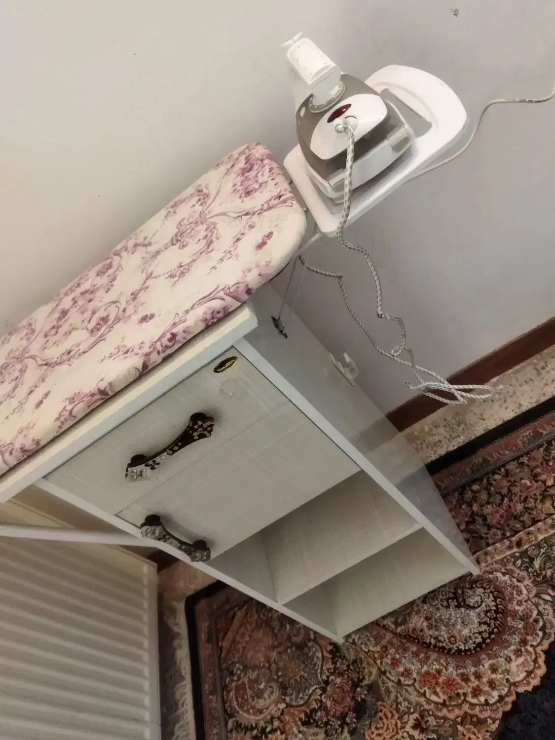 میز اتو|اتو و لوازم اتو|شاهینشهر, مسکن مهر|دیوار