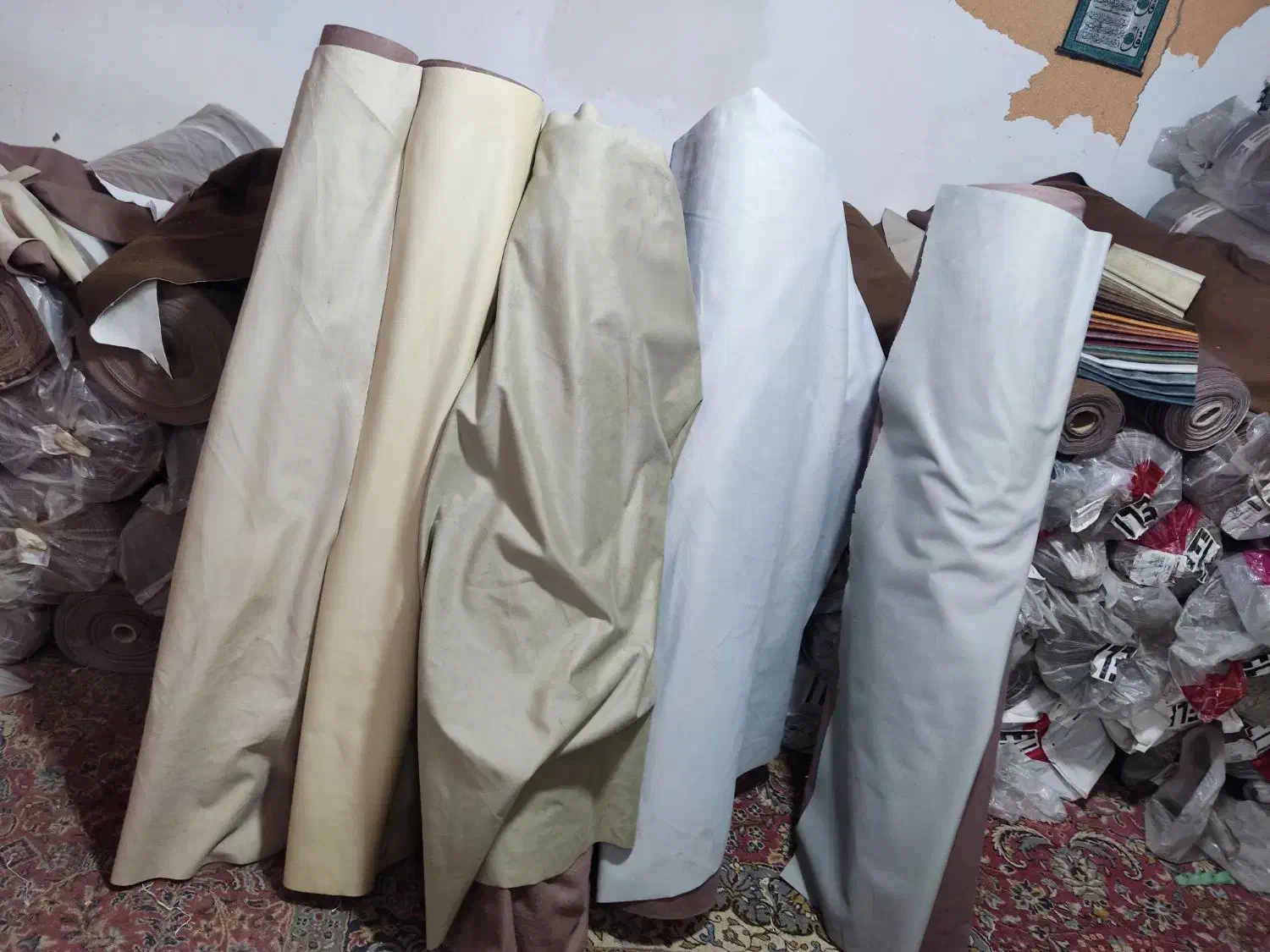 پارچه مبل مبلی دیاموند نصف قیمت درجه یک نانو مخمل|مبلمان خانگی و میز عسلی|مشهد, شترک|دیوار