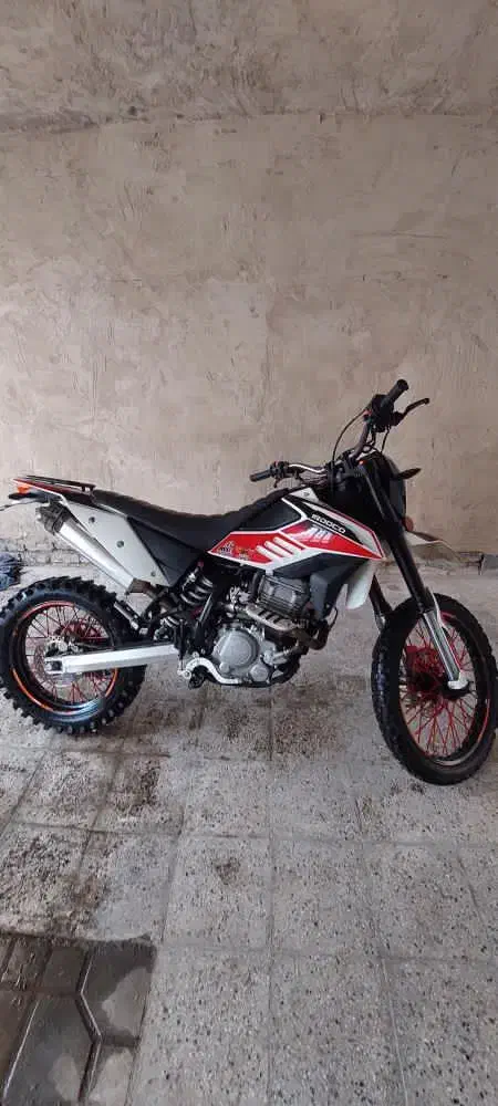 x2مدل۱۴۰۱|موتورسیکلت|بجنورد, |دیوار